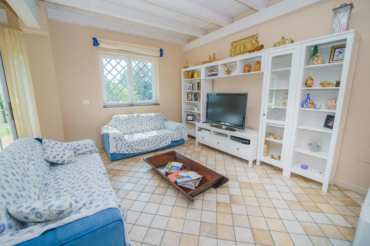 Villa Dei Limoni Etna-Mare Acireale Eksteriør billede